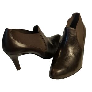 GIANNI BINI Chocolate Brown Leather Heels / Booties Size 8M